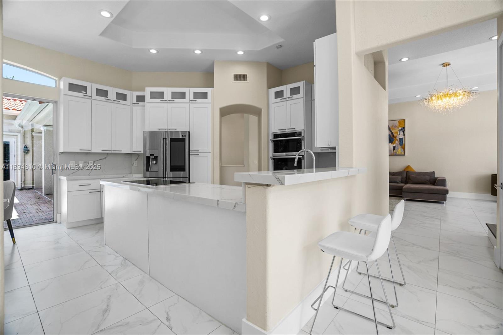 THREE ISLANDS 3RD SECTION - Residential Lease