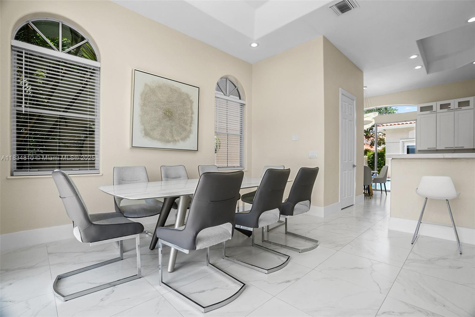 THREE ISLANDS 3RD SECTION - Residential Lease
