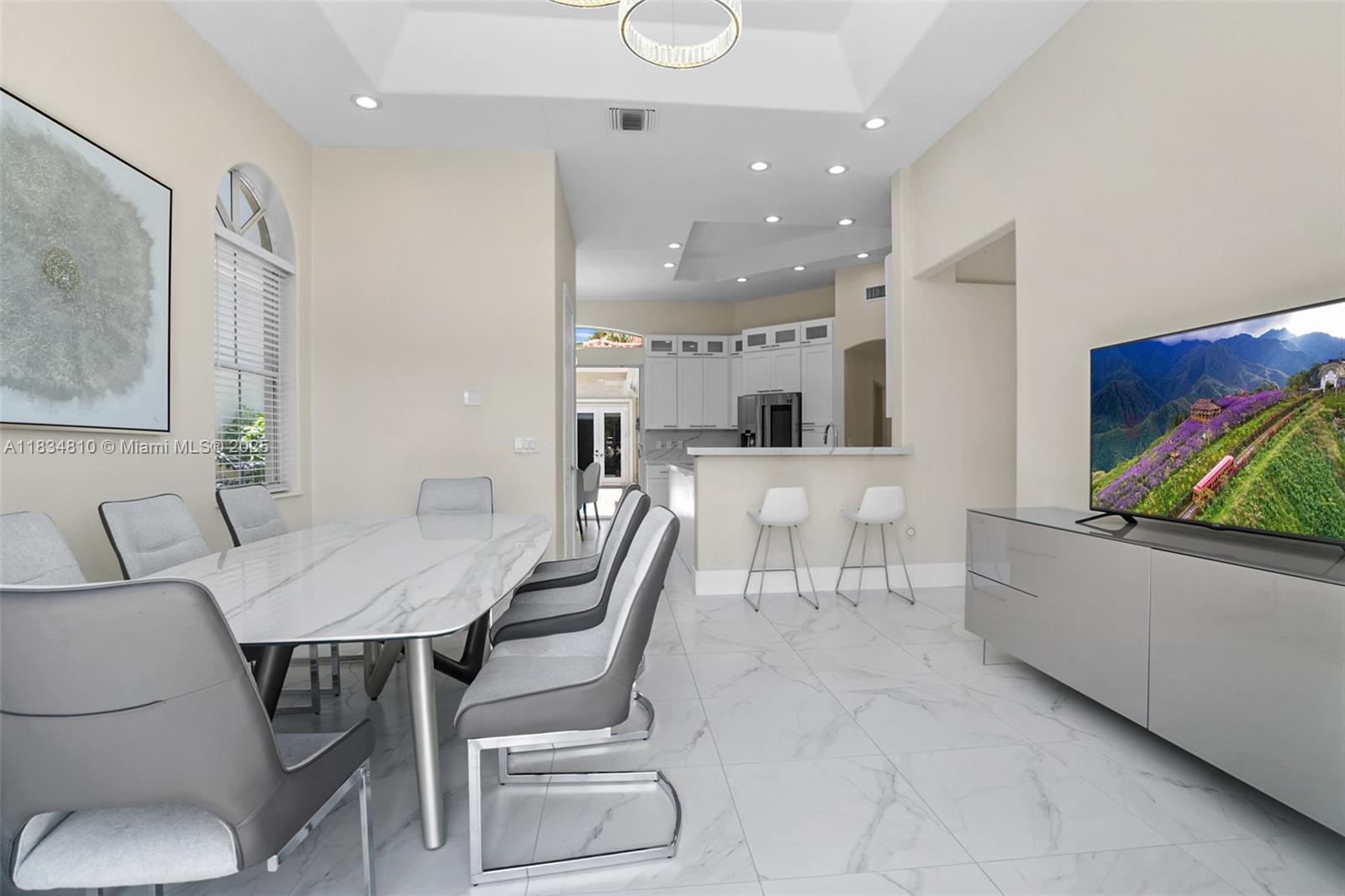 THREE ISLANDS 3RD SECTION - Residential Lease