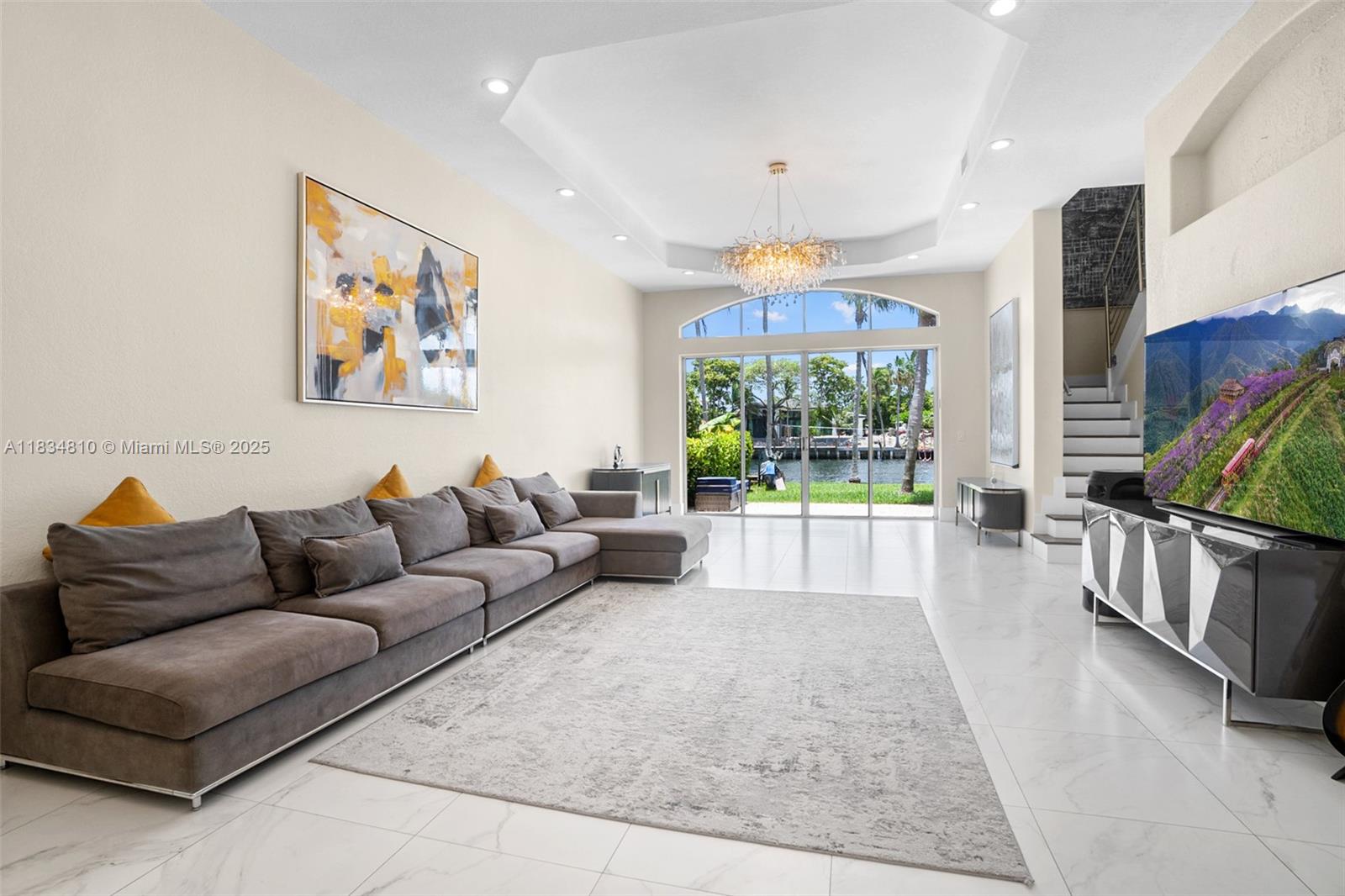 THREE ISLANDS 3RD SECTION - Residential Lease