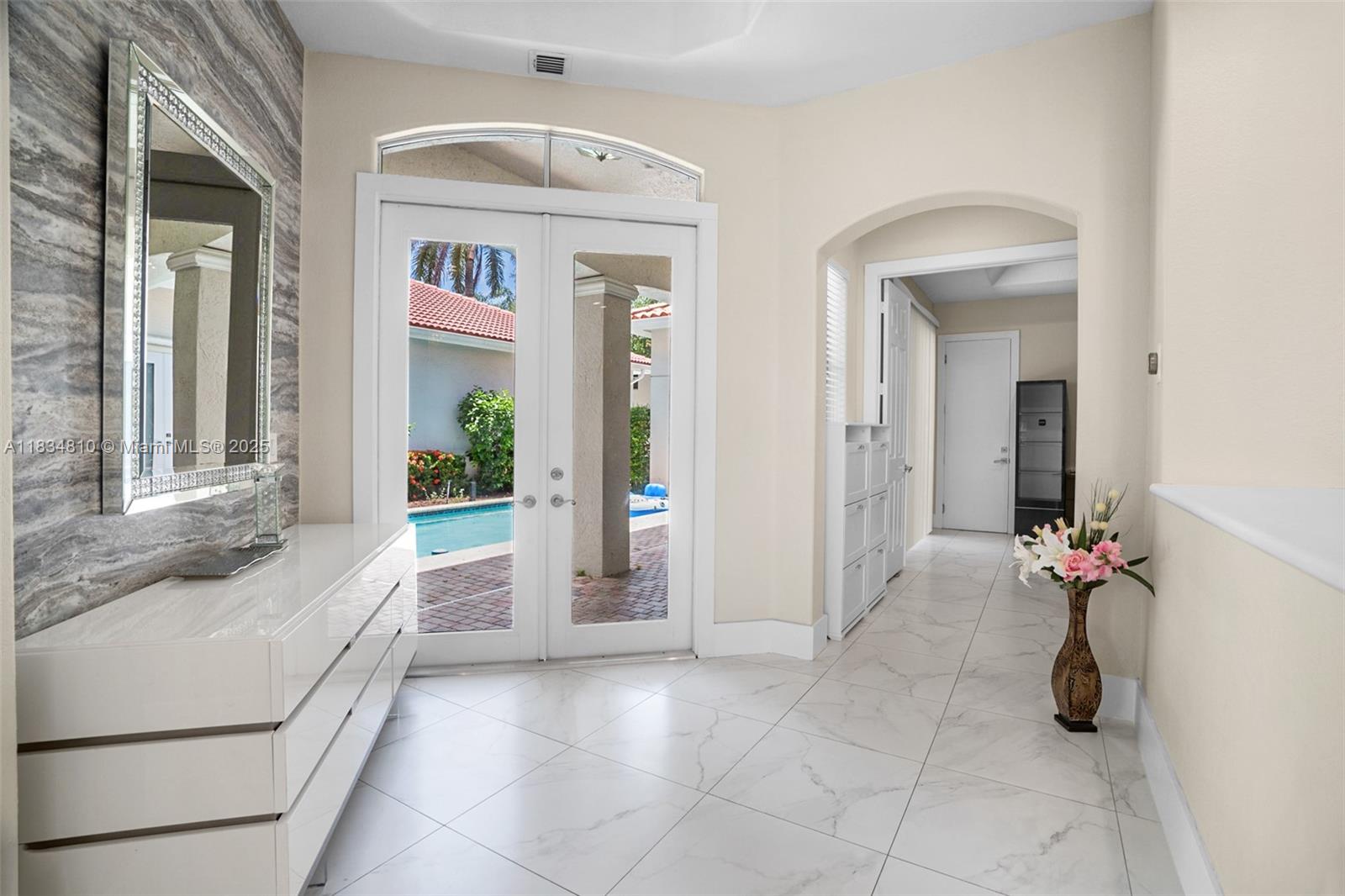 THREE ISLANDS 3RD SECTION - Residential Lease