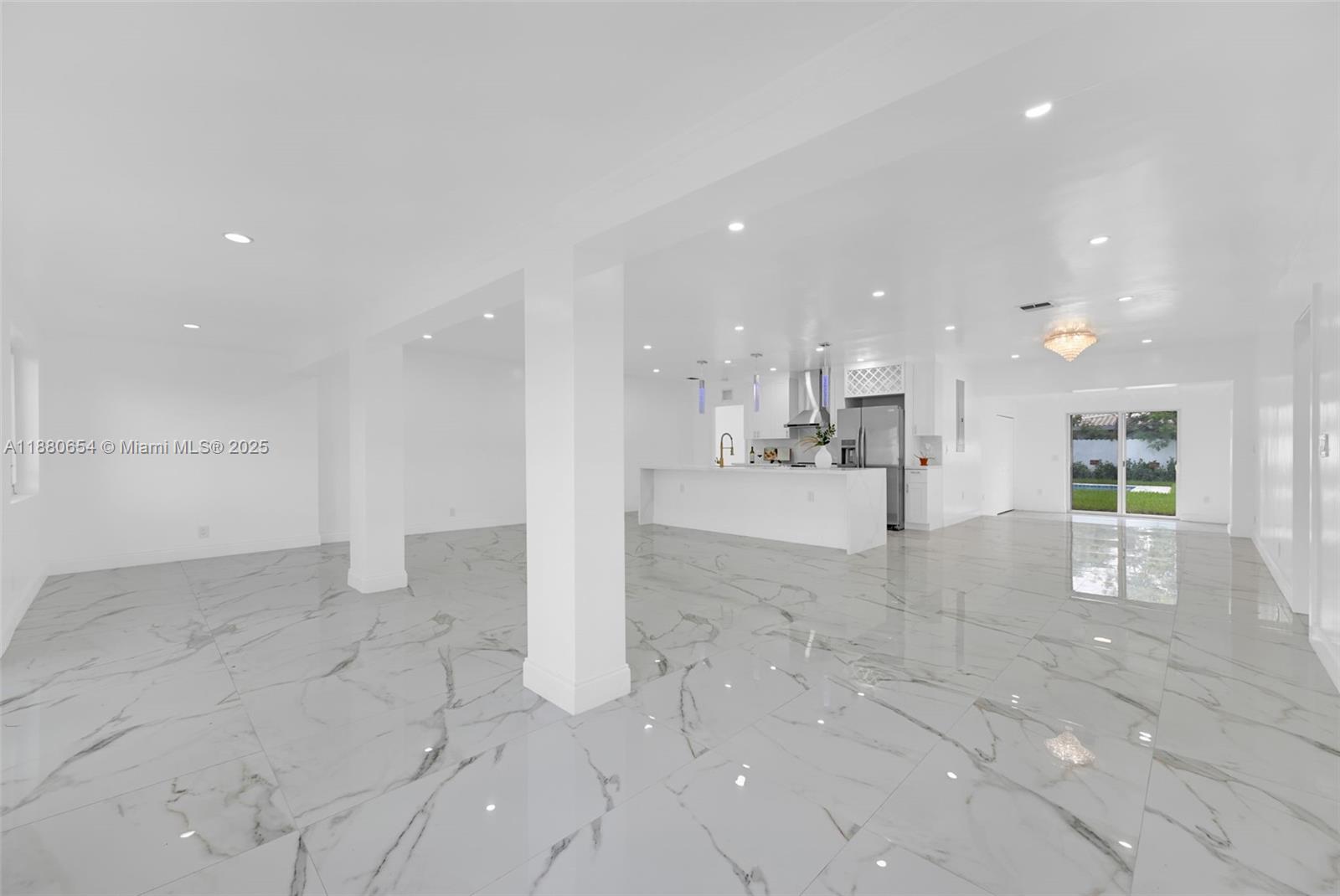 RICHARDS MIAMI SHORES - Residential