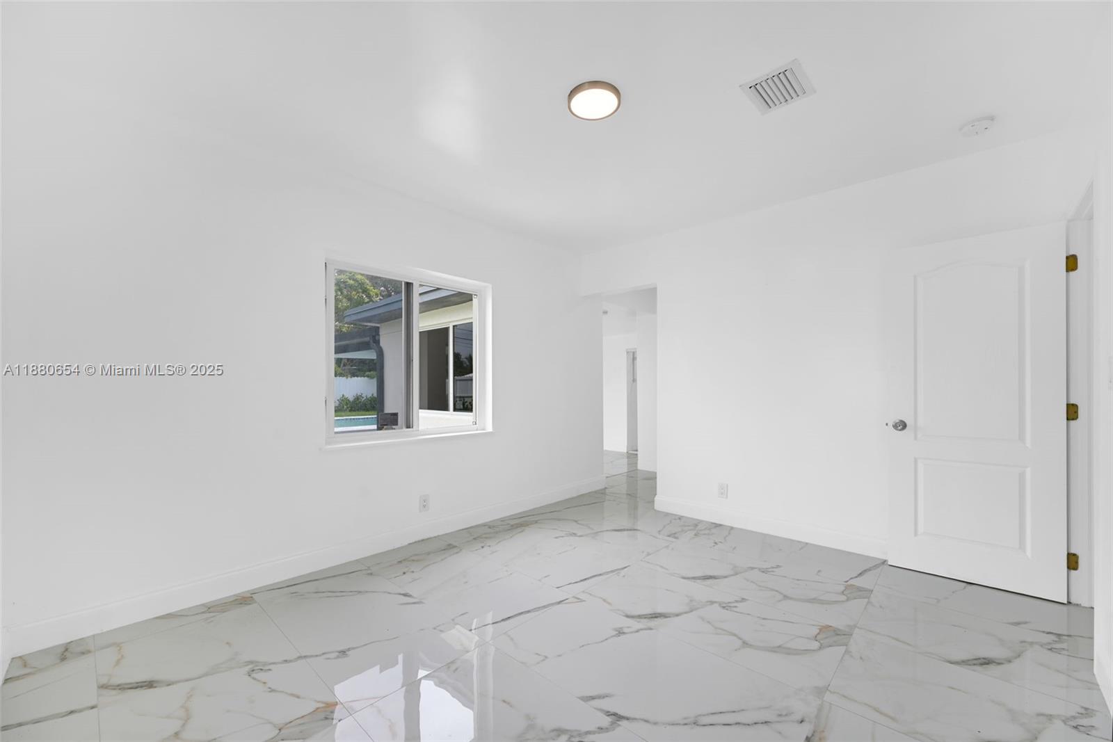 RICHARDS MIAMI SHORES - Residential