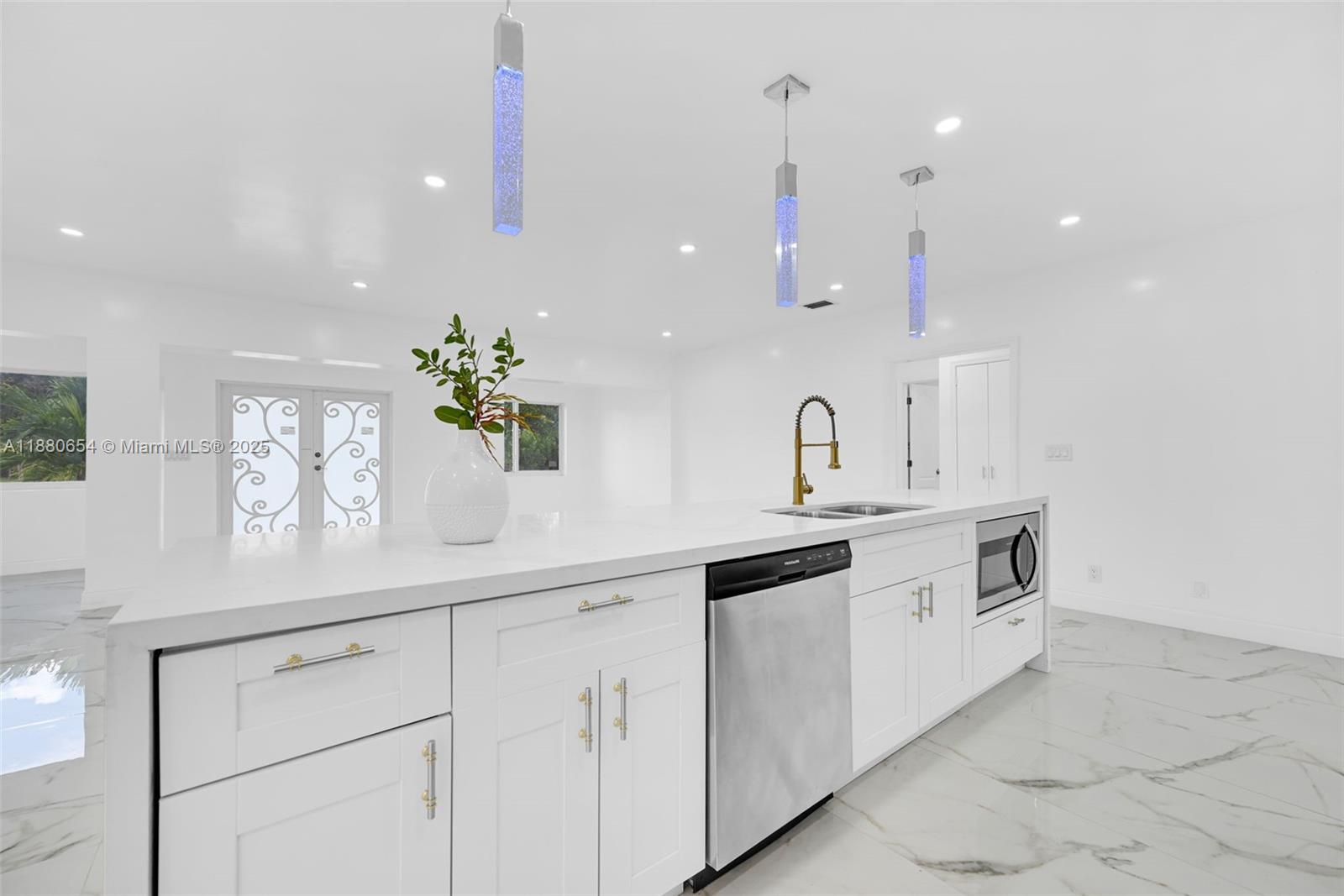 RICHARDS MIAMI SHORES - Residential