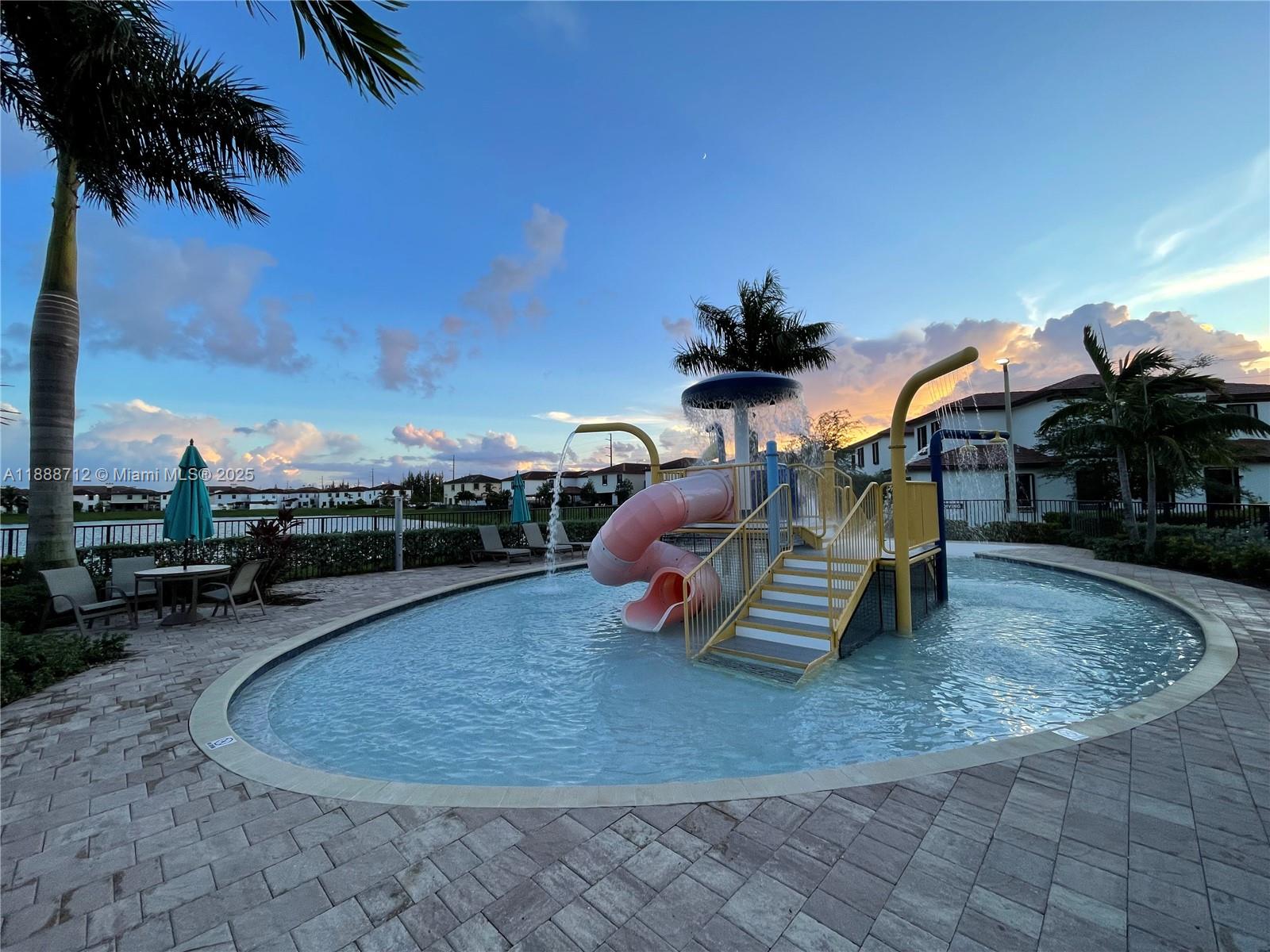 AQUABELLA NORTH - Residential Lease