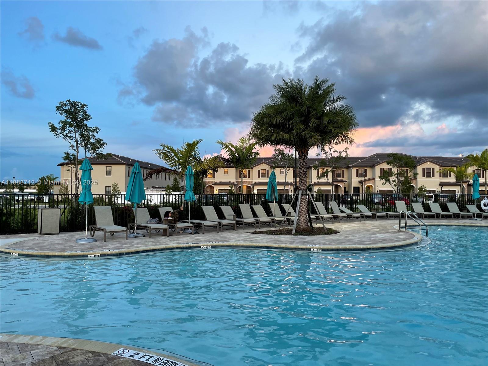 AQUABELLA NORTH - Residential Lease