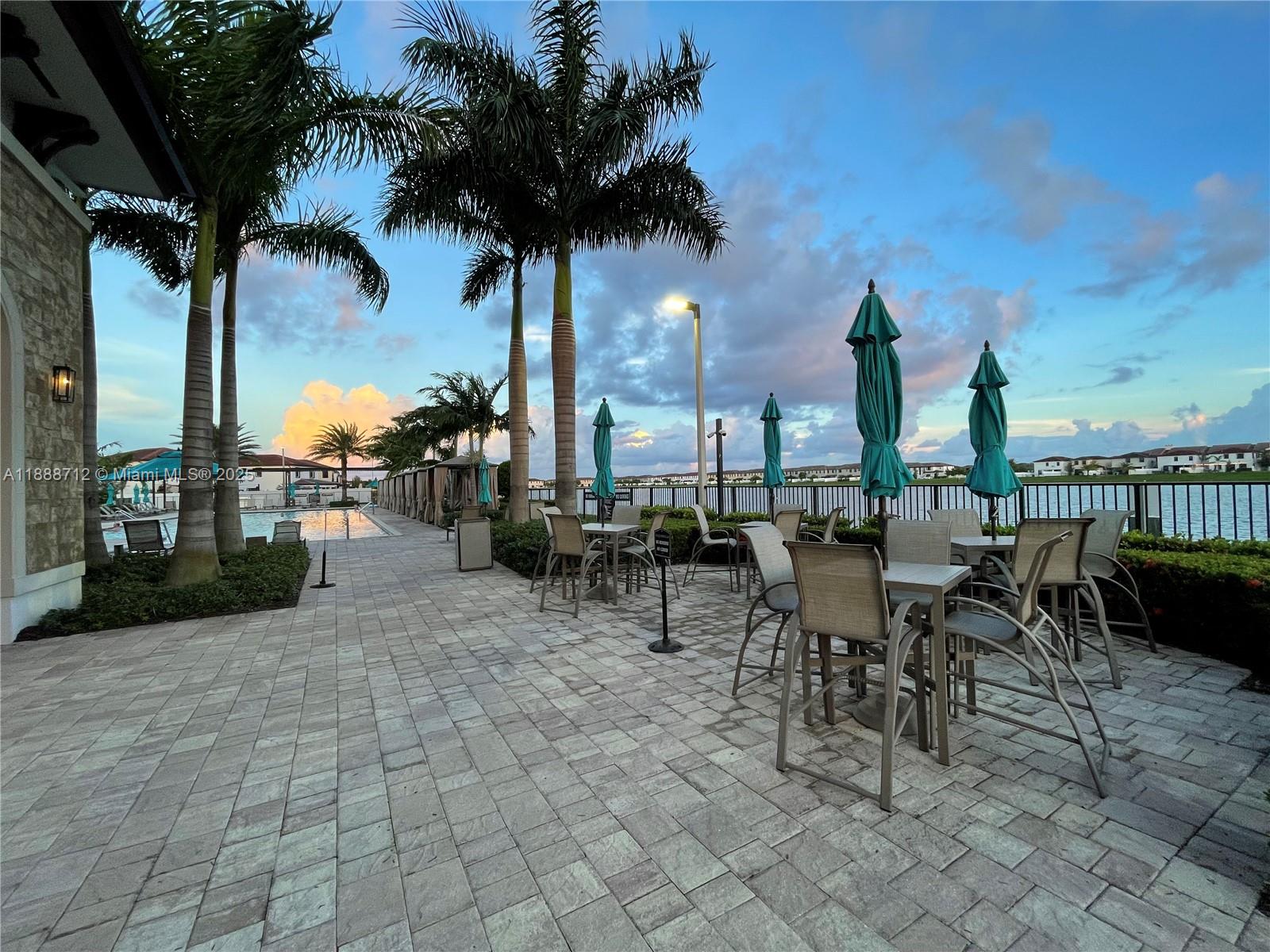 AQUABELLA NORTH - Residential Lease