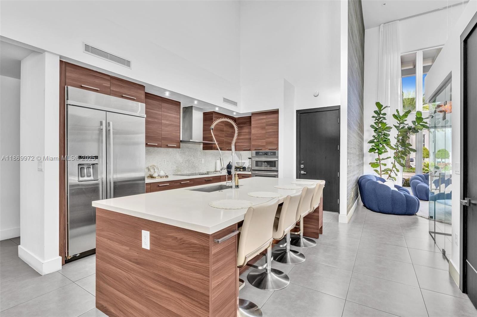 OASIS PARK SQUARE AT DORA - Residential