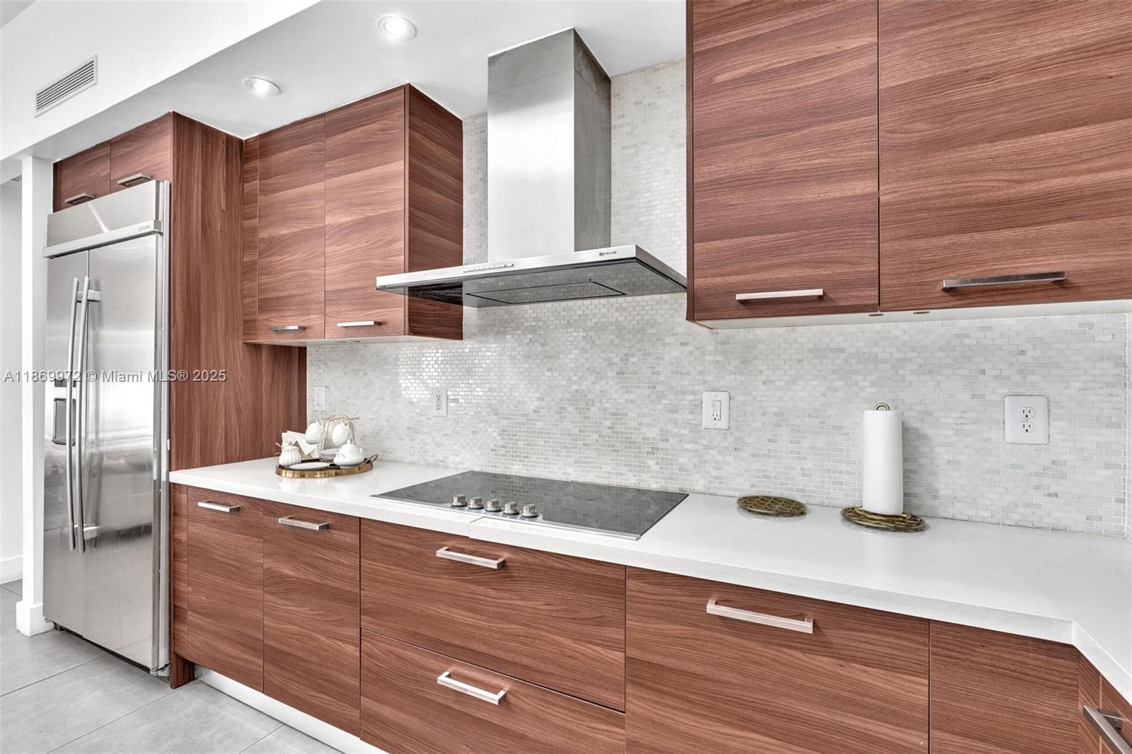 OASIS PARK SQUARE AT DORA - Residential