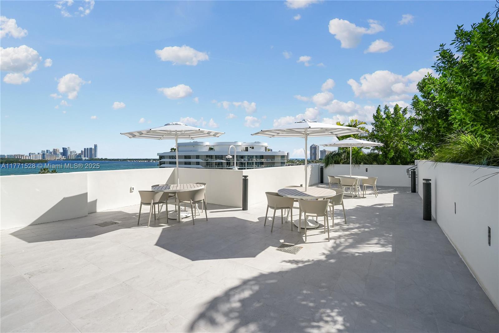 BAY HARBOR ISLAND - Residential Lease