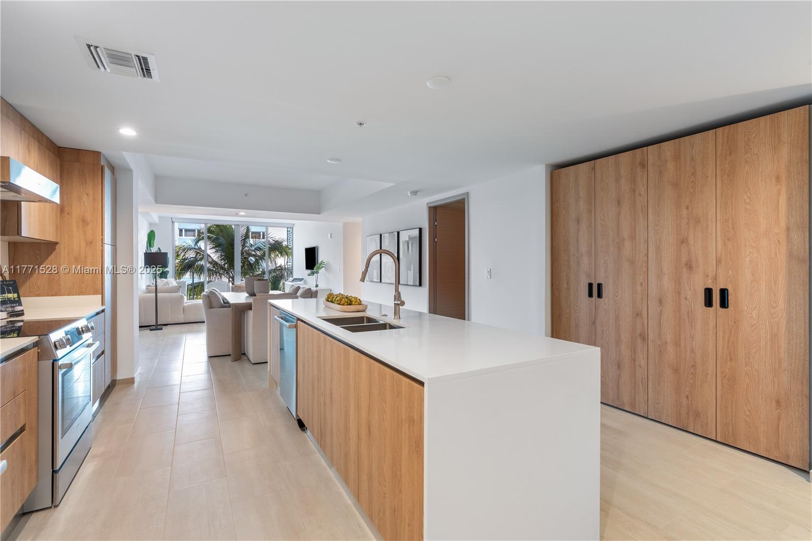 BAY HARBOR ISLAND - Residential Lease