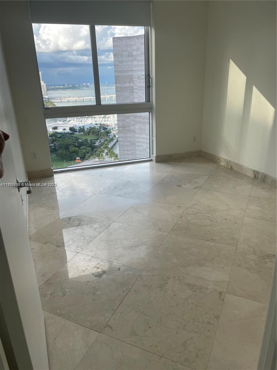 325 S Biscayne Blvd 3526