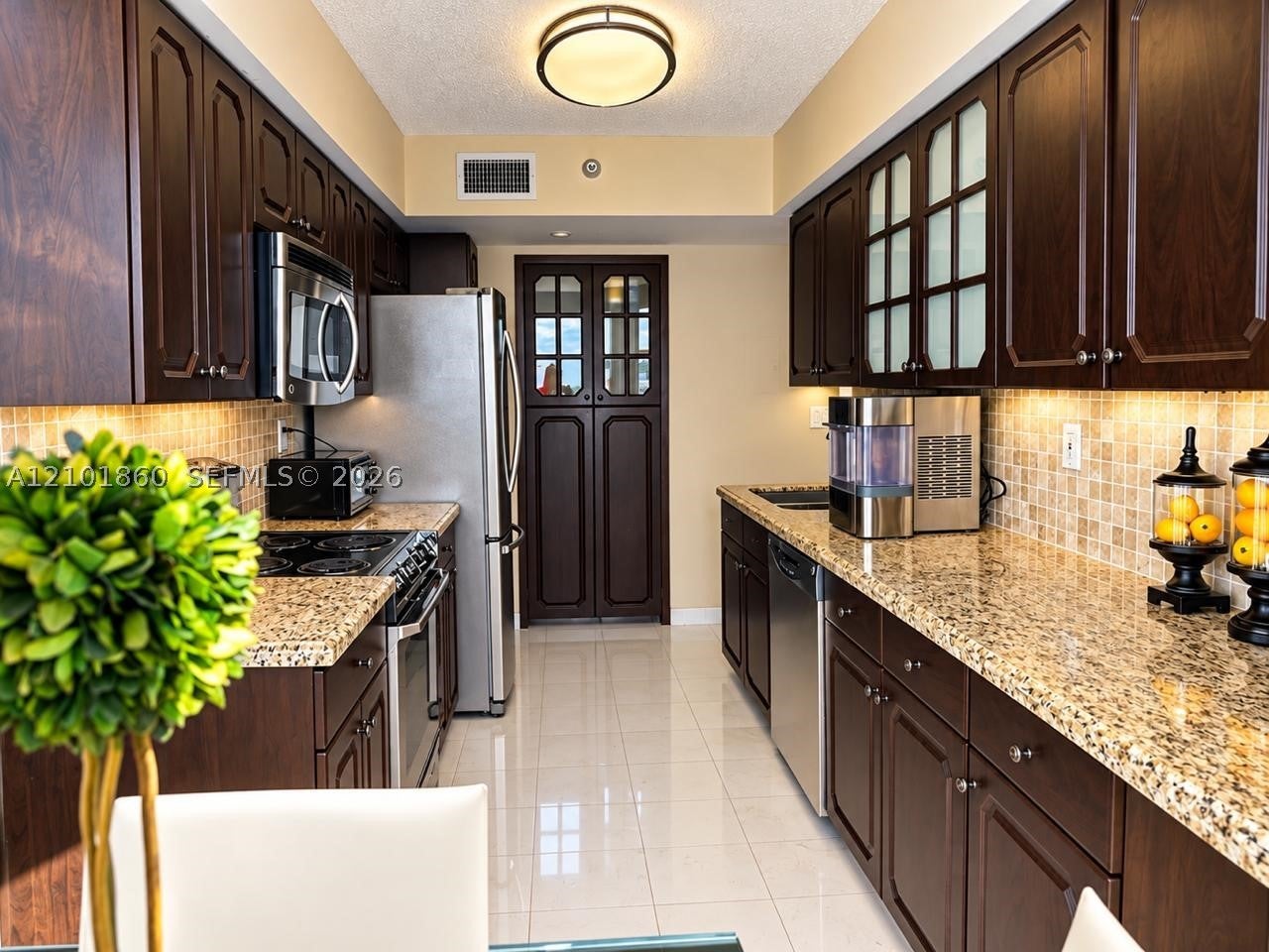 Properties 3 19101 NE 36th Ct 2406