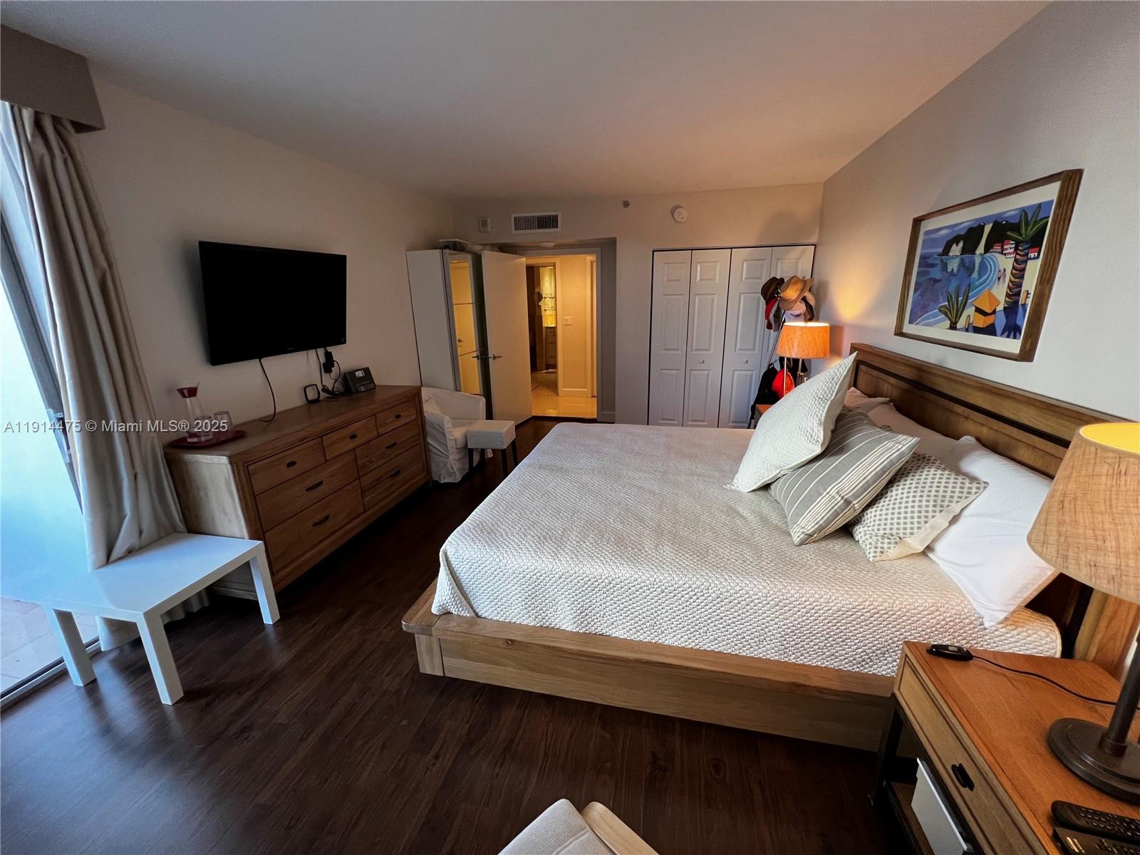 TURNBERRY ISLE CONDO - Residential Lease