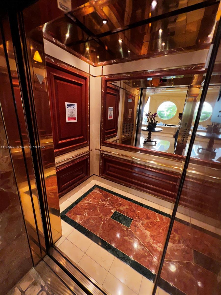 TURNBERRY ISLE CONDO - Residential Lease