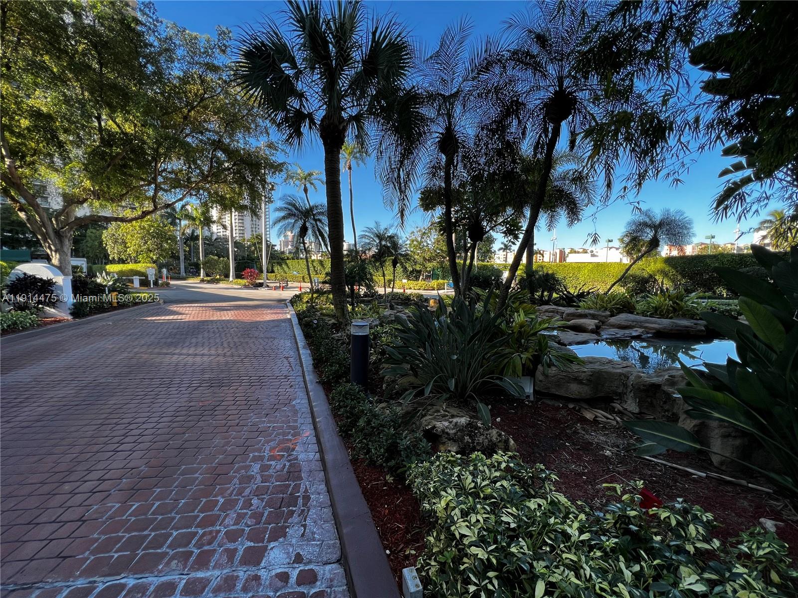 TURNBERRY ISLE CONDO - Residential Lease