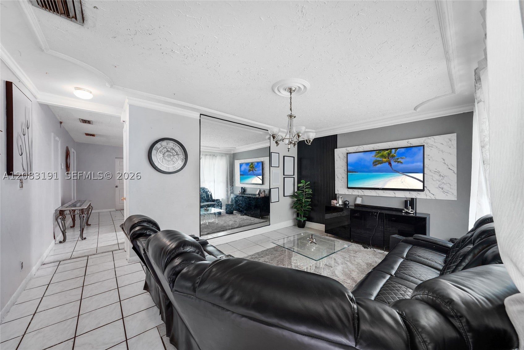 11041 NW 39th St