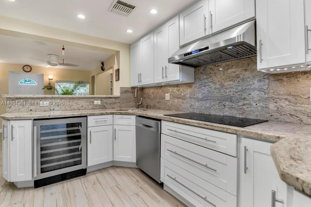 DANIA HEIGHTS EXT - Residential