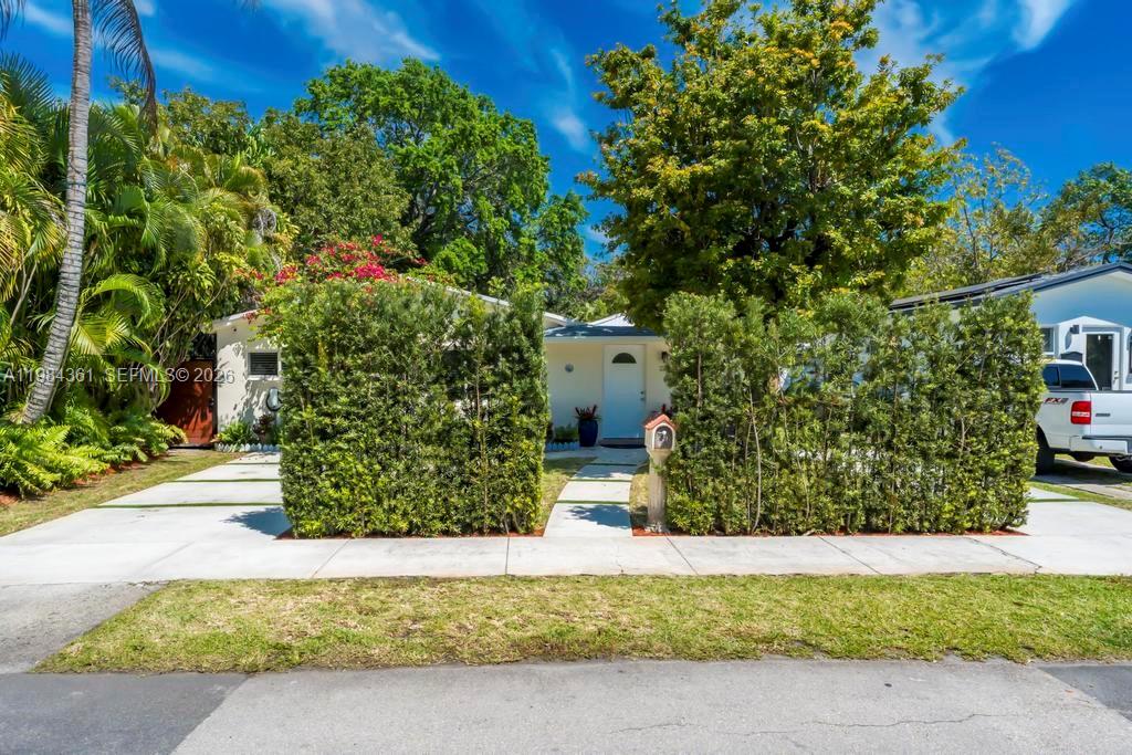 DANIA HEIGHTS EXT - Residential