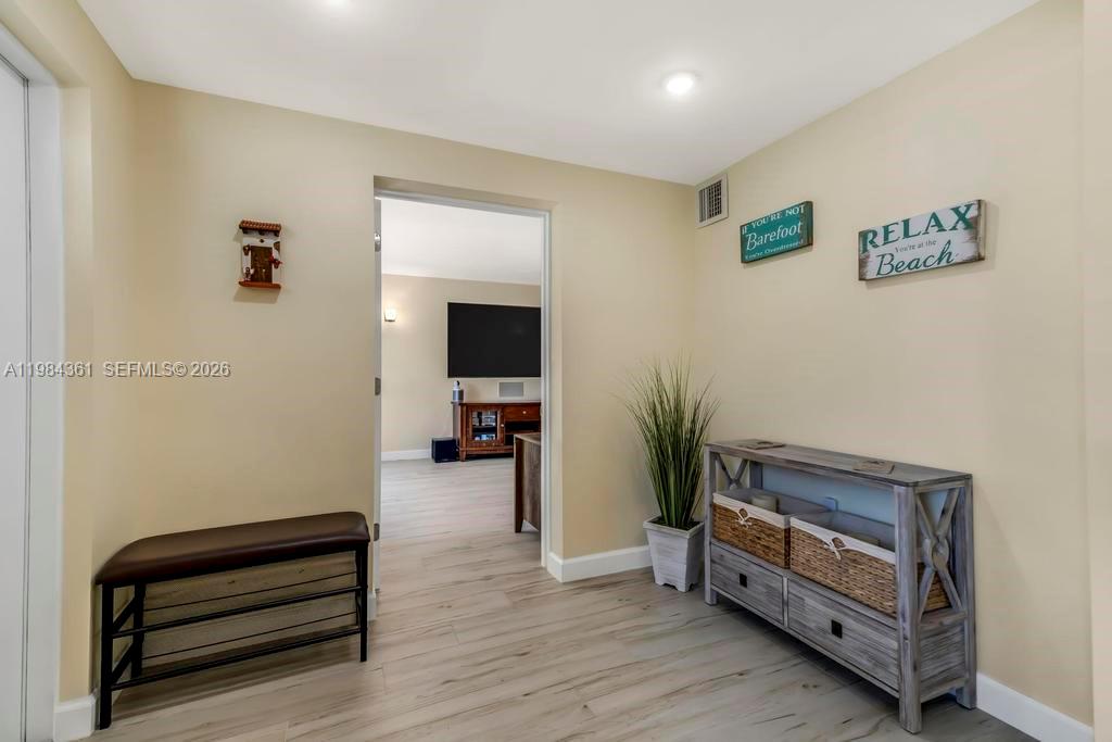 DANIA HEIGHTS EXT - Residential