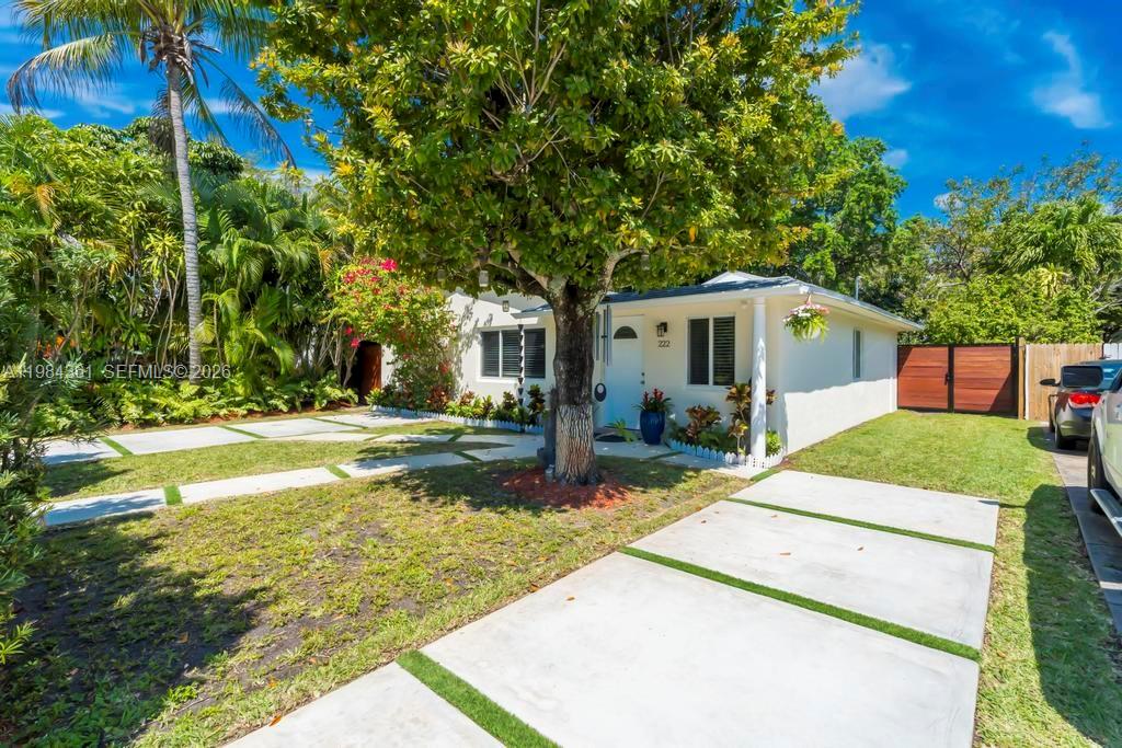 DANIA HEIGHTS EXT - Residential