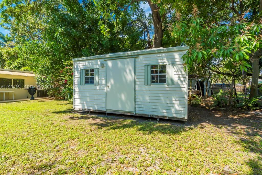 DANIA HEIGHTS EXT - Residential