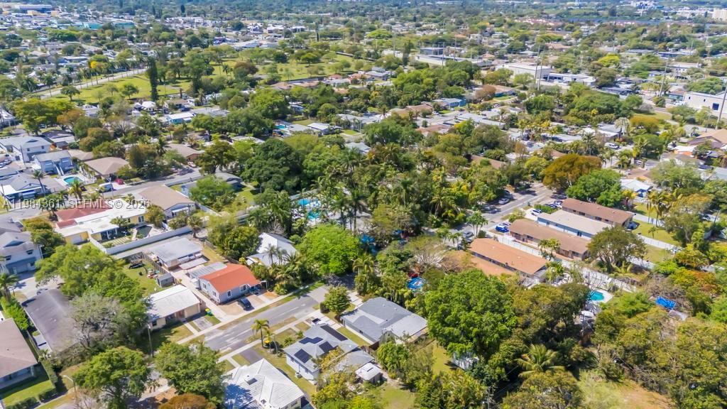 DANIA HEIGHTS EXT - Residential