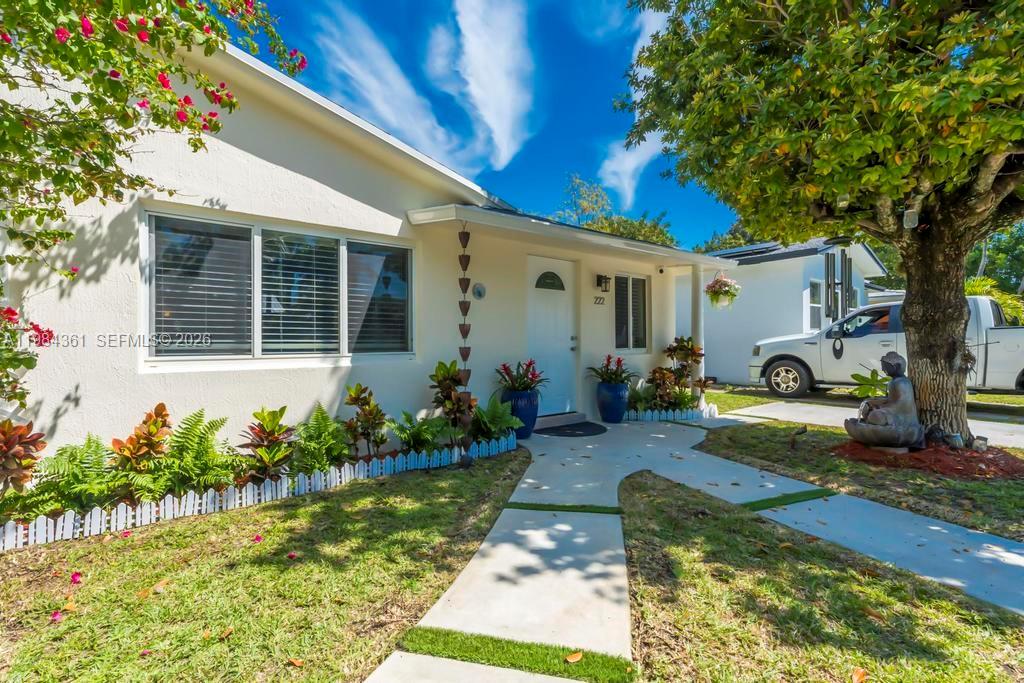 DANIA HEIGHTS EXT - Residential