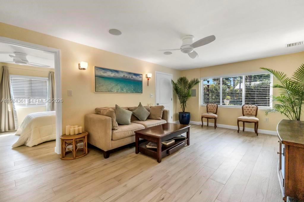 DANIA HEIGHTS EXT - Residential