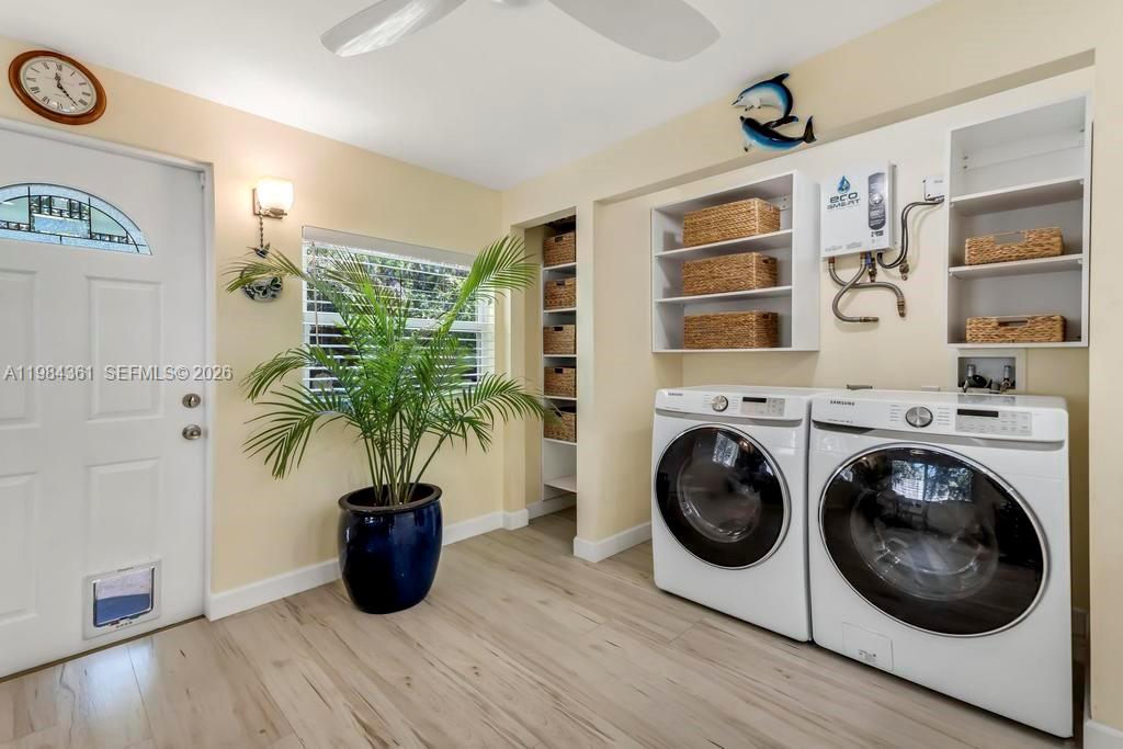 DANIA HEIGHTS EXT - Residential