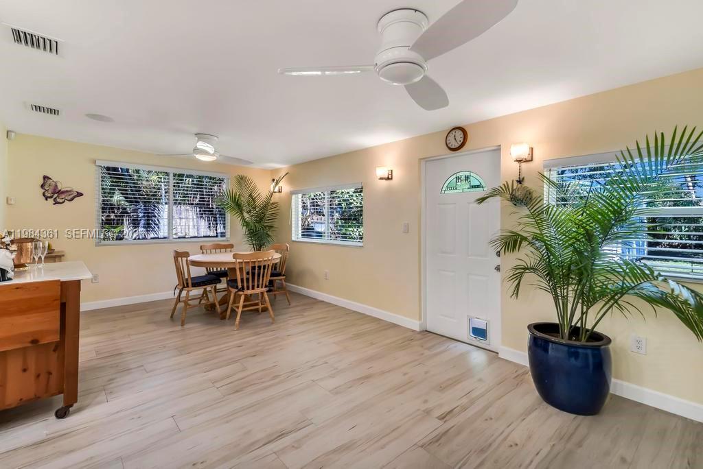 DANIA HEIGHTS EXT - Residential