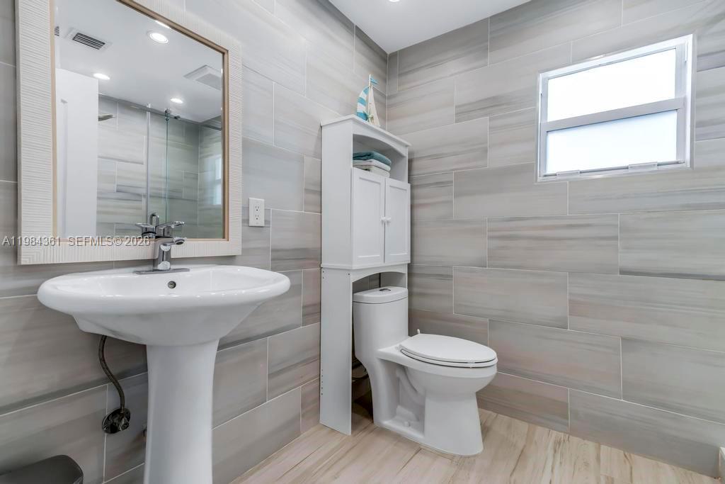 DANIA HEIGHTS EXT - Residential