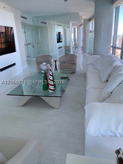 17121 Collins Ave 2808