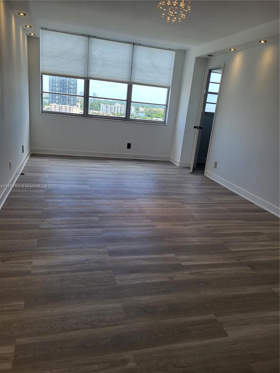 GOLDEN SURF TOWERS CONDO - Residential Lease