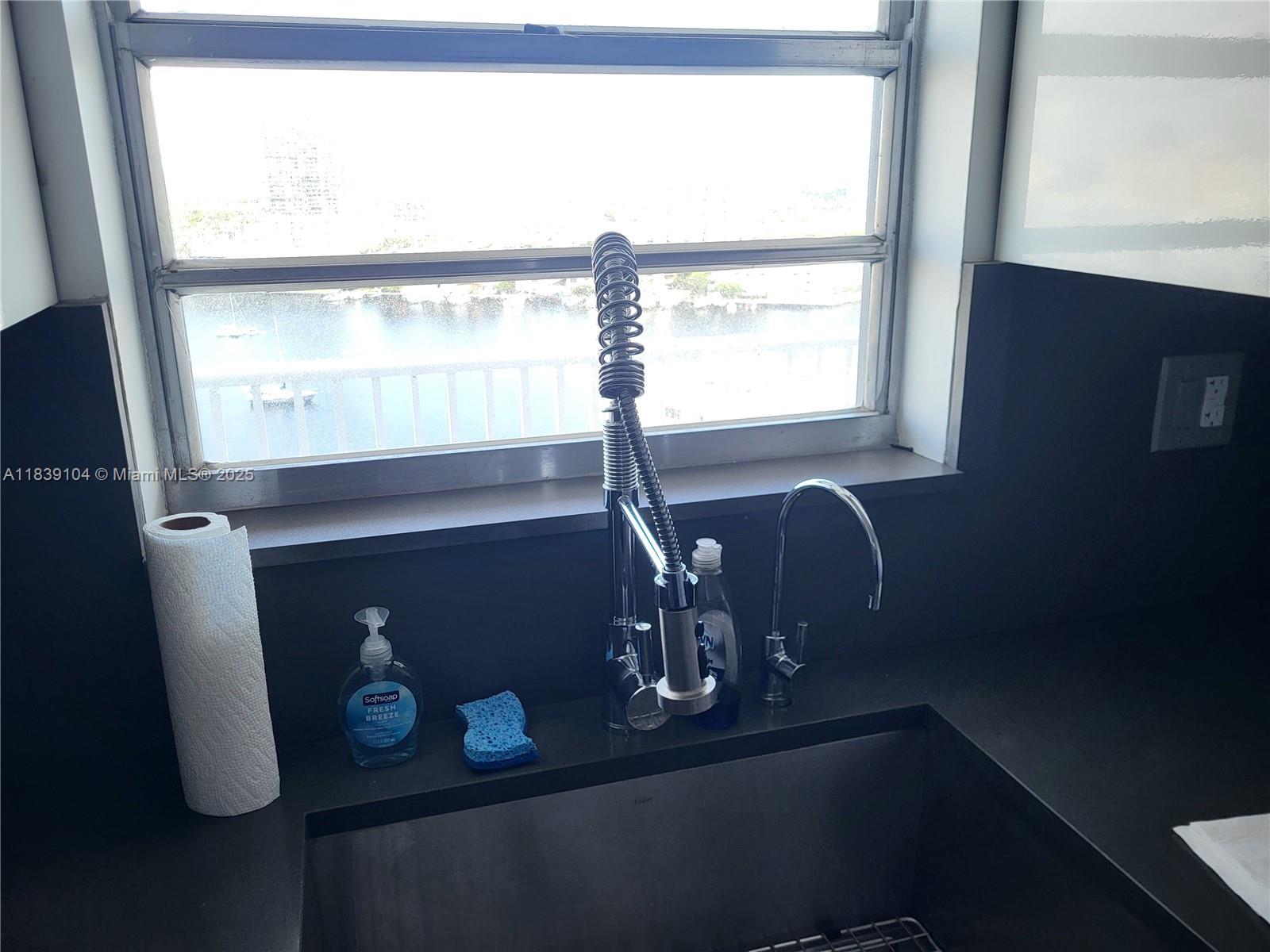 GOLDEN SURF TOWERS CONDO - Residential Lease