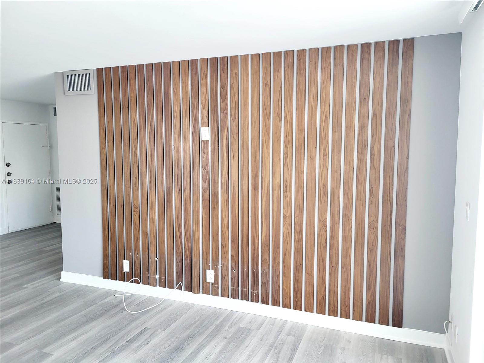 GOLDEN SURF TOWERS CONDO - Residential Lease