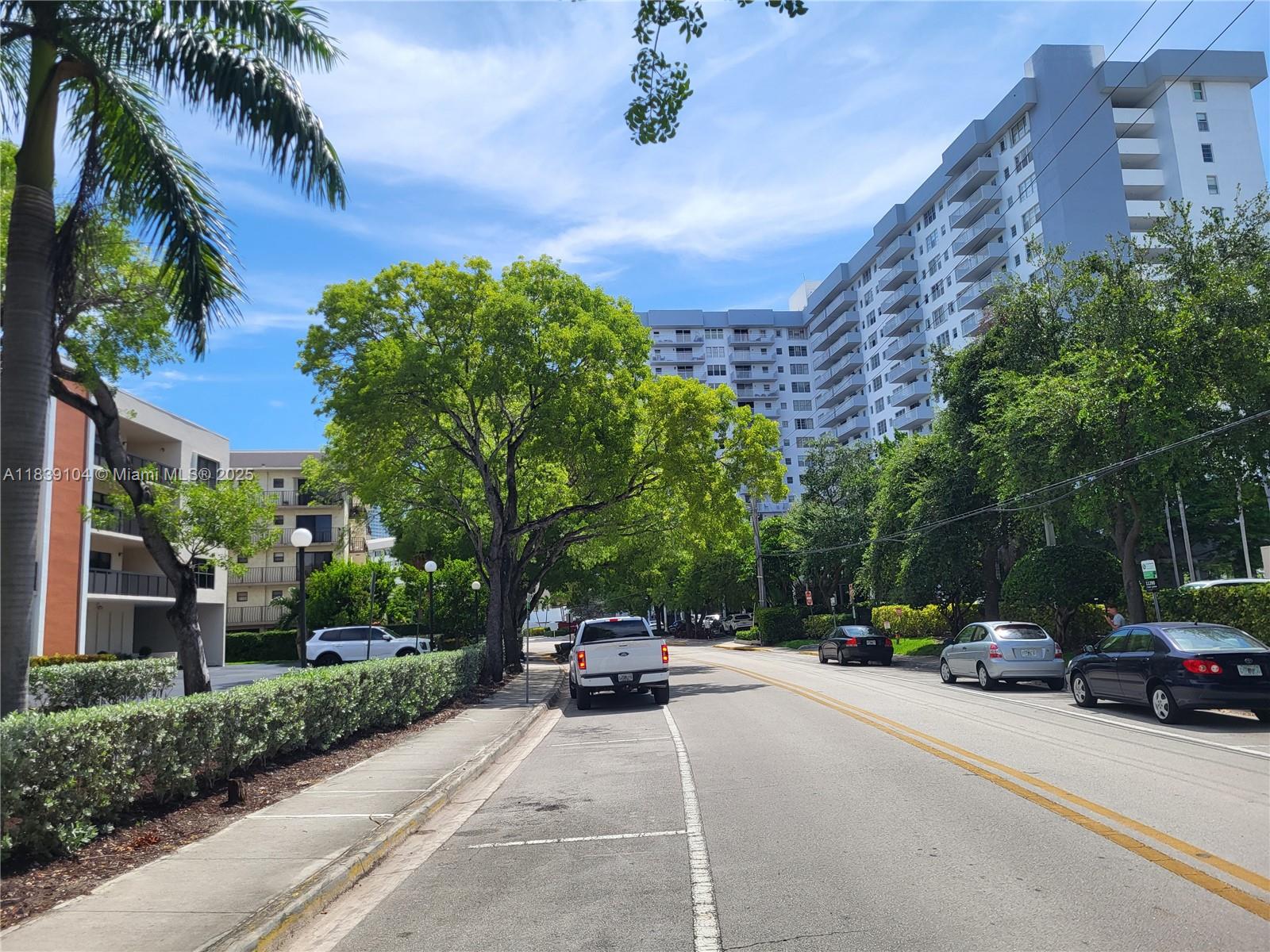 GOLDEN SURF TOWERS CONDO - Residential Lease