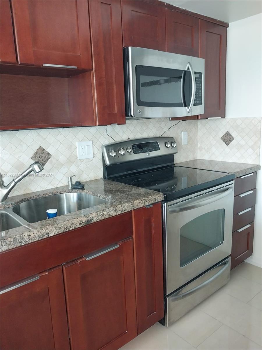 FAIRWAYS RIVIERA CONDO - Residential