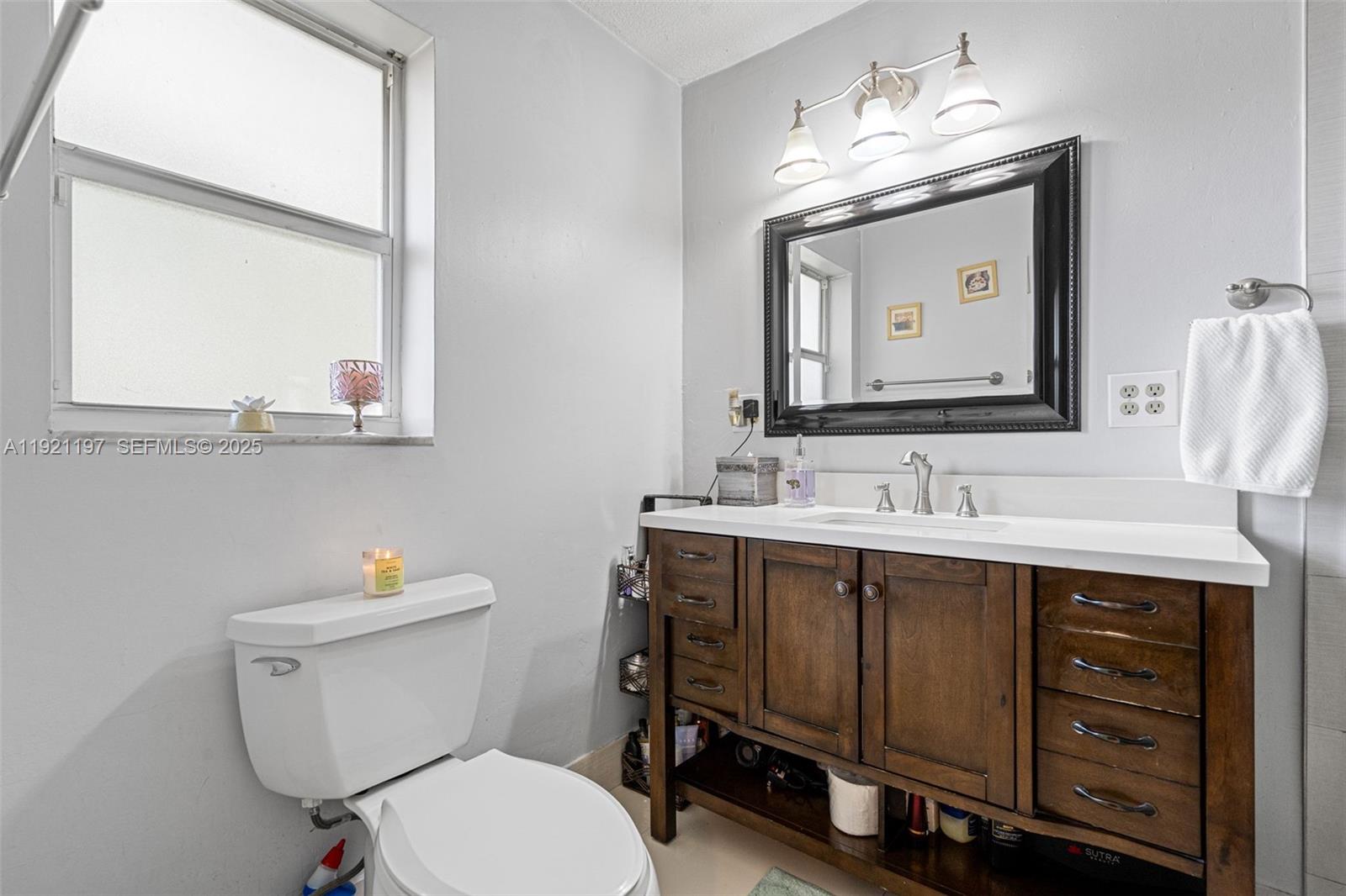 KENDALE LAKES NORTH SEC 4 - Residential