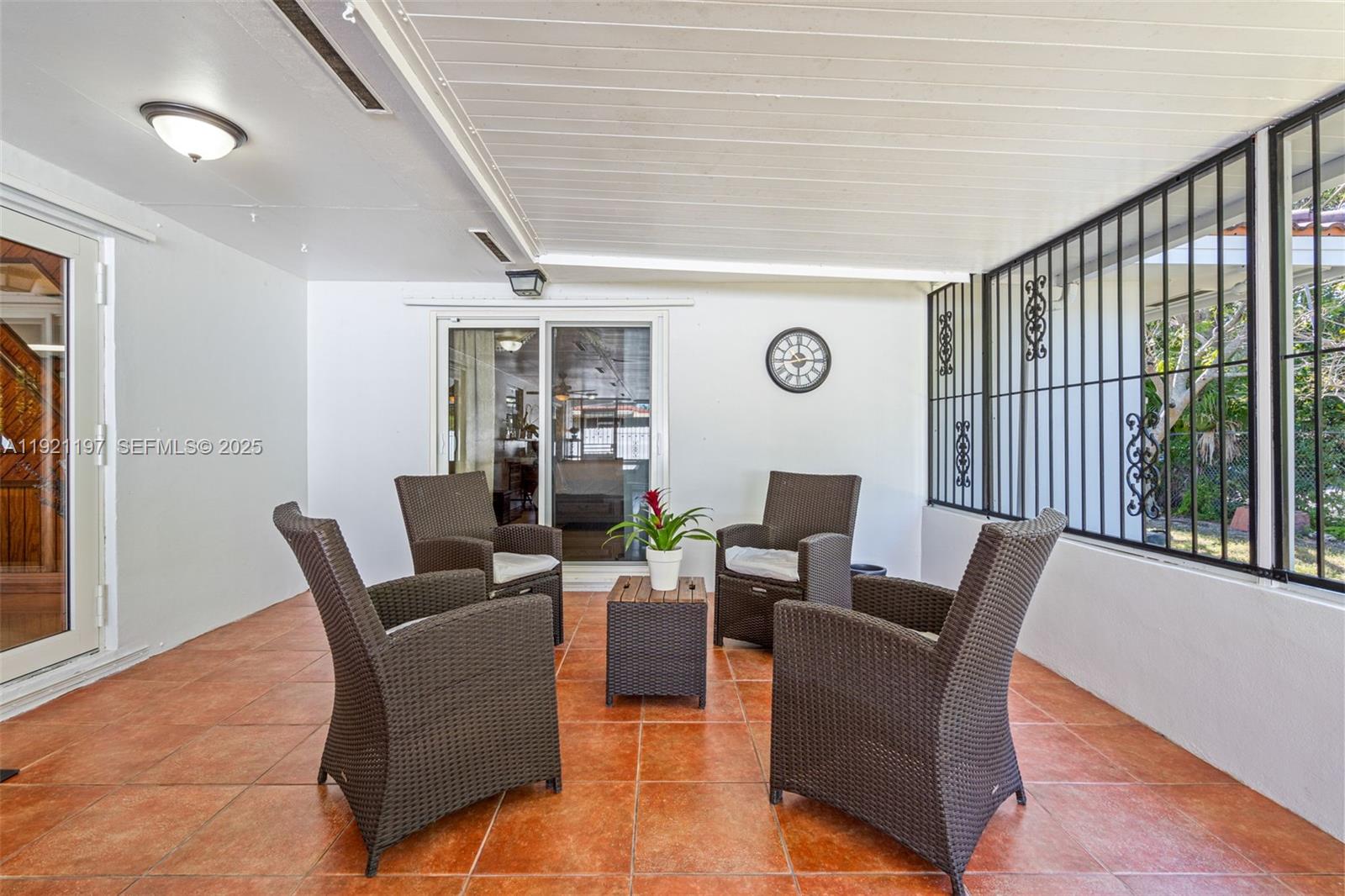 KENDALE LAKES NORTH SEC 4 - Residential