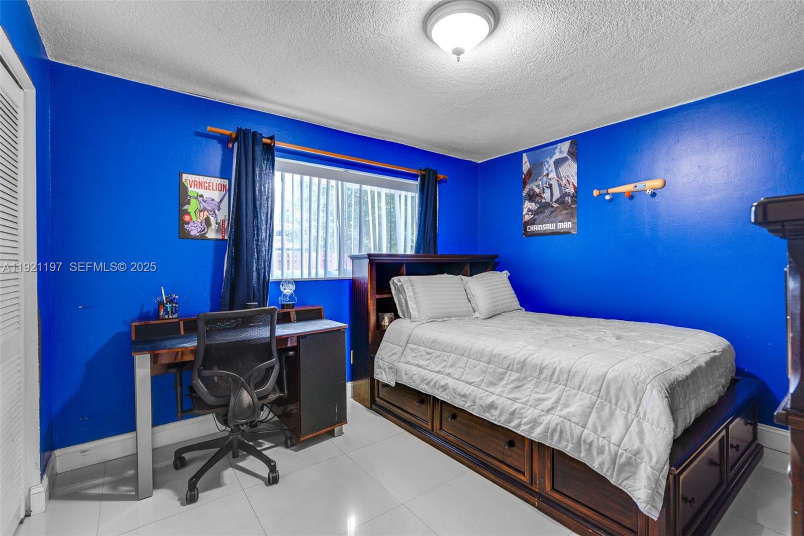 KENDALE LAKES NORTH SEC 4 - Residential