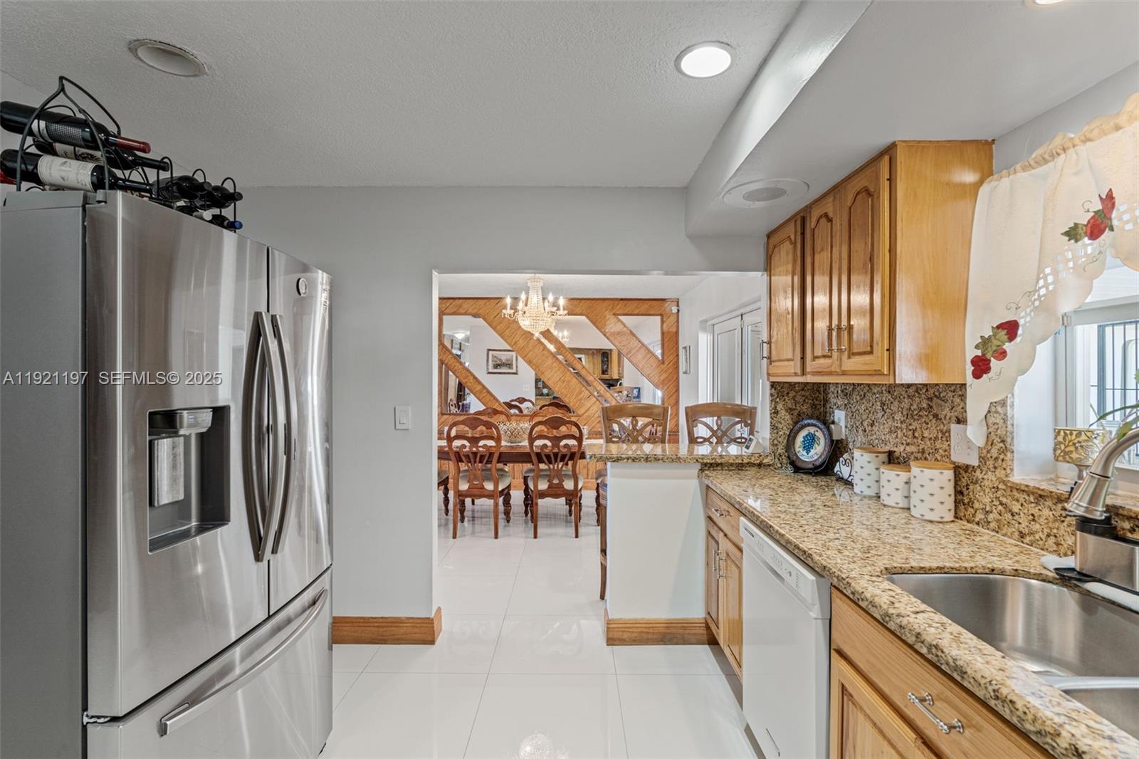 KENDALE LAKES NORTH SEC 4 - Residential