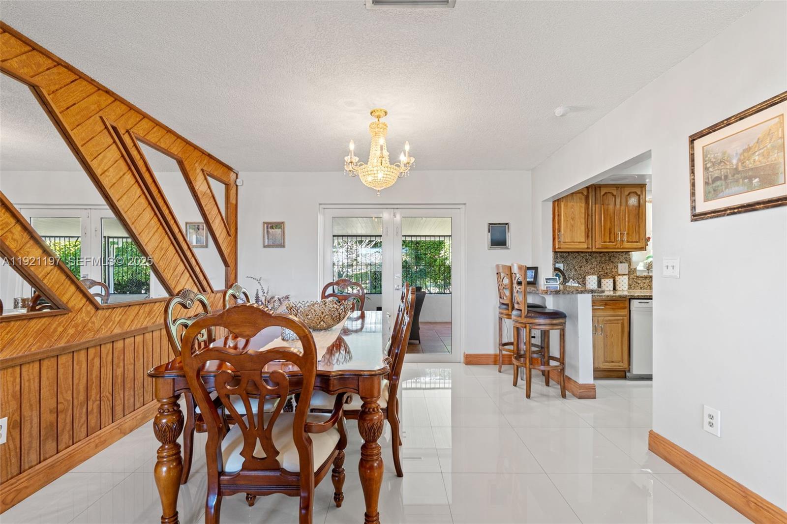 KENDALE LAKES NORTH SEC 4 - Residential