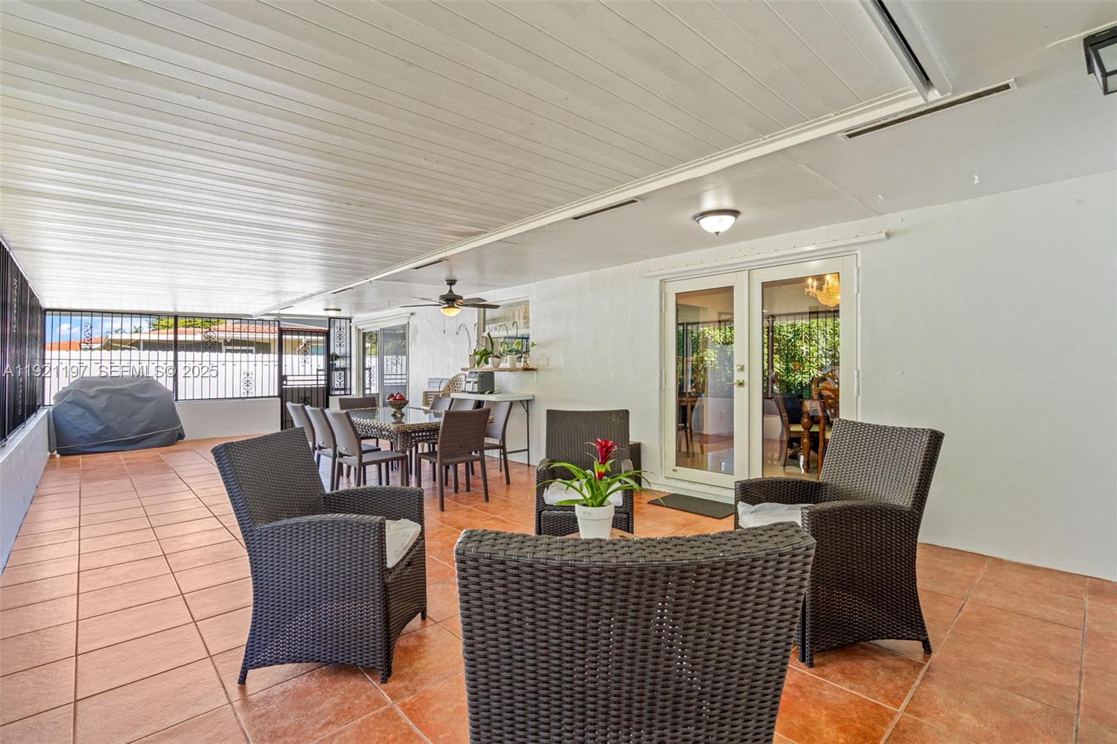 KENDALE LAKES NORTH SEC 4 - Residential