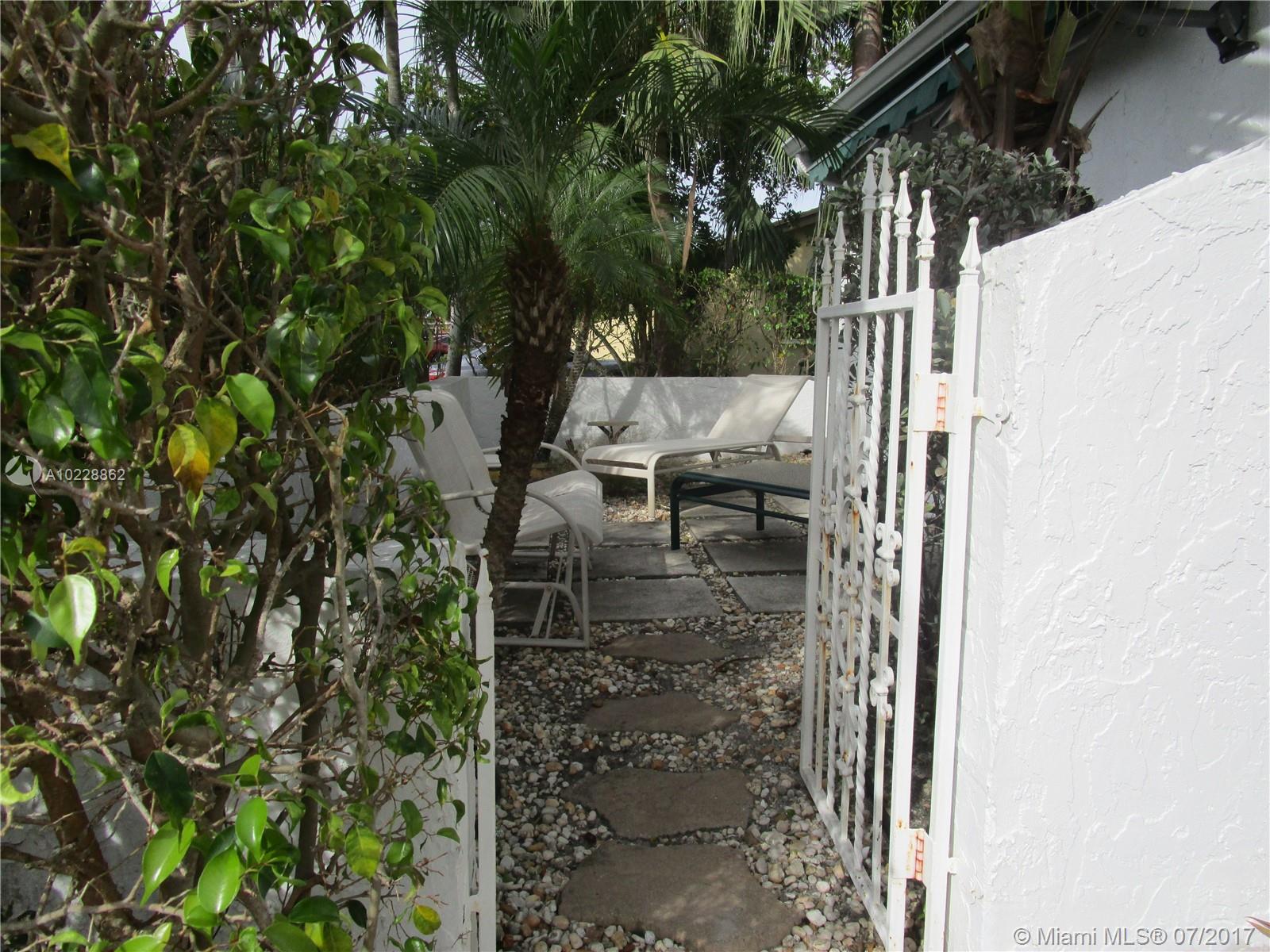 BONAVENTURE LAKES ADD 2 - Residential