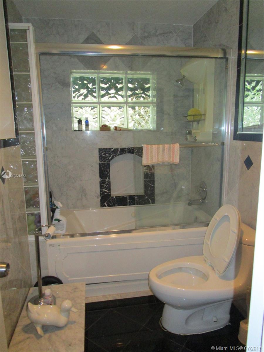 BONAVENTURE LAKES ADD 2 - Residential