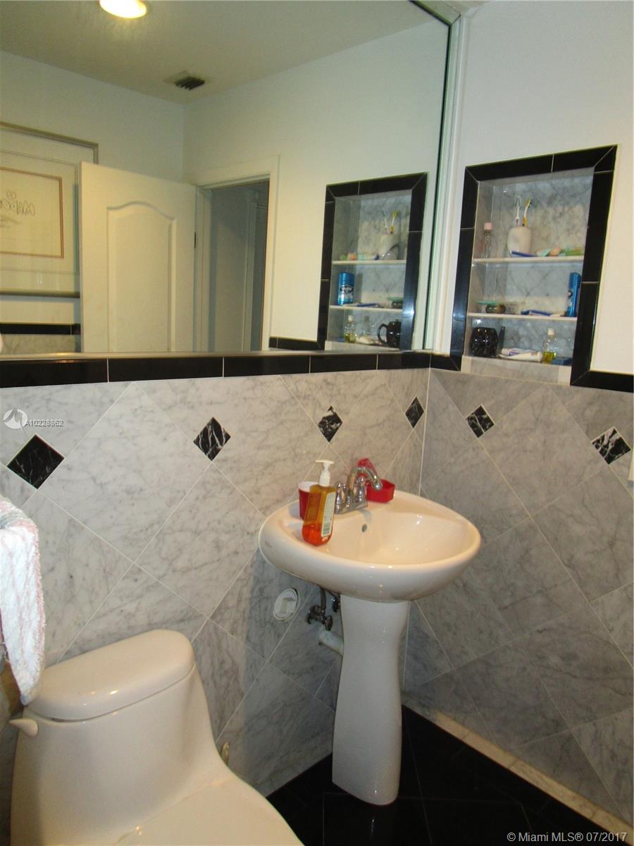 BONAVENTURE LAKES ADD 2 - Residential