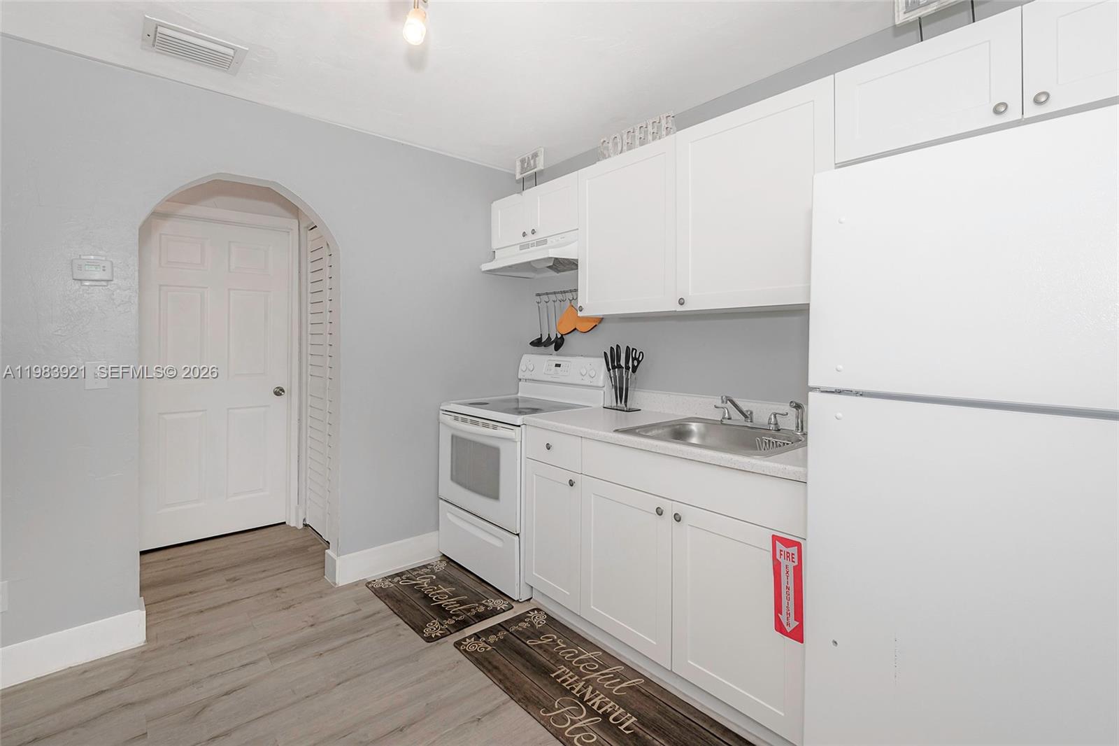 HOLLYWOOD BEACH GARDENS - Residential Income