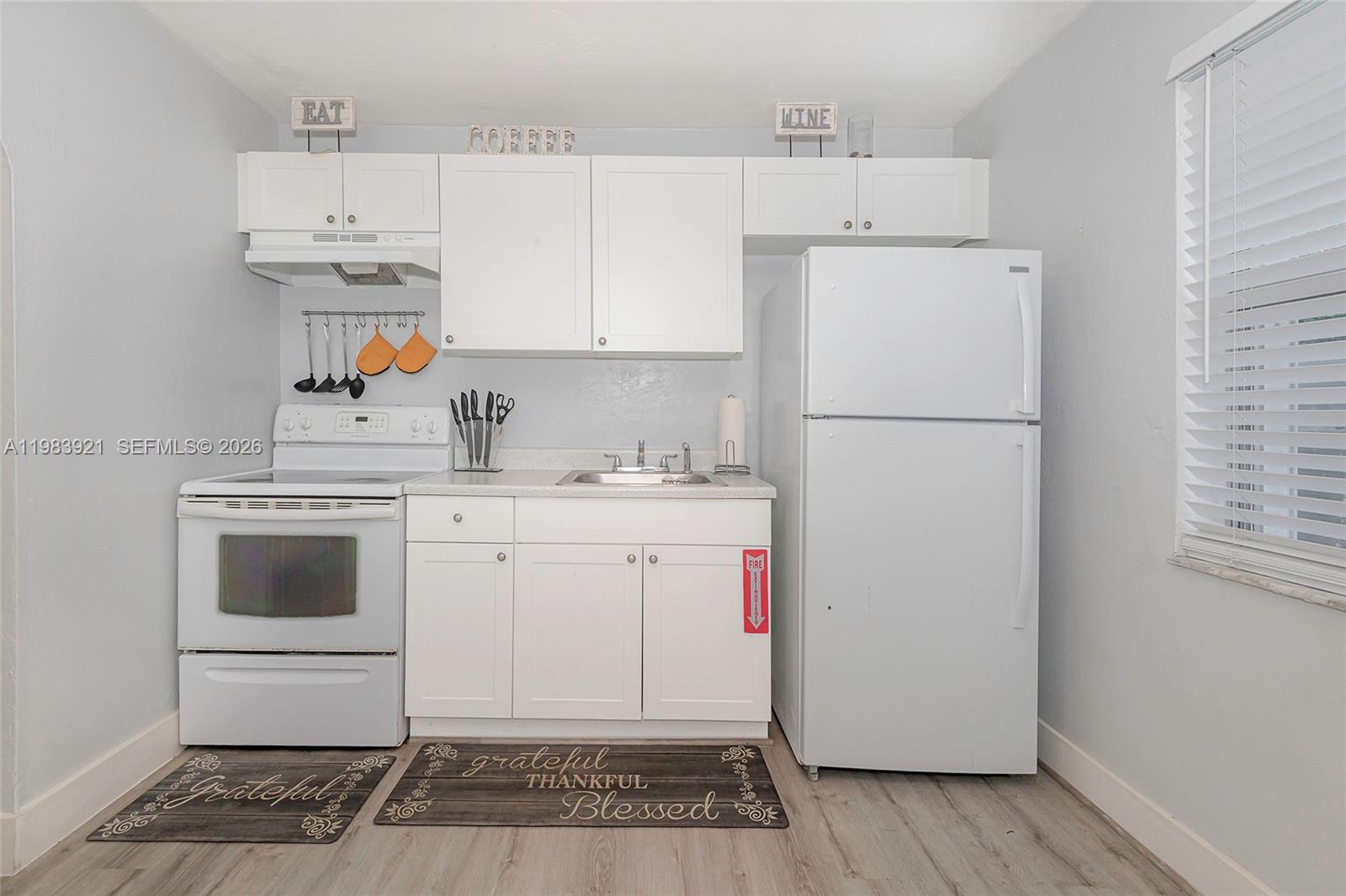 HOLLYWOOD BEACH GARDENS - Residential Income