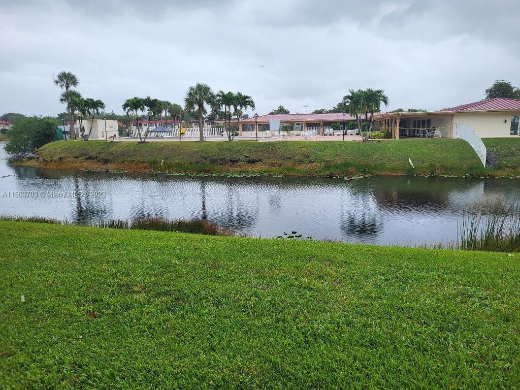 Photo of 136 Lake Dora Dr #136, West Palm Beach, FL 33411 (MLS # A11503703)